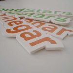 Κοπή Forex σε ειδικά σχήματα – CNC, laser και τεχνικές επεξεργασίας